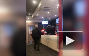 Посетители KFC на Московском проспекте угрожали сотрудникам изнасилованием из-за долгого ожидания заказа