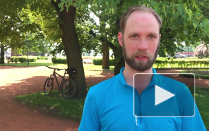 Видео: На Троицкой площади прошел одиночный пикет