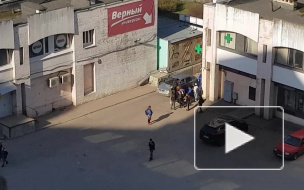 На улице Веденеева мальчик на самокате попал под колёса автомобиля