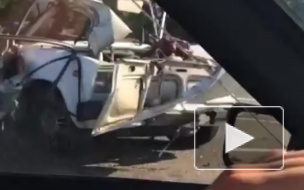 Смертельное видео из Ставрополя: фура раздавила "семерку"