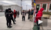 На Малой Садовой одиночными пикетами поддержали крымских татар
