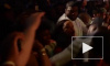 Видео: американский рэпер 50 Cent нечаянно побил фанатку