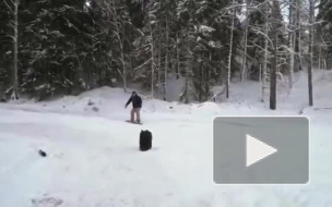 Сноубордист сделал головокружительной трюк с помощью автомобиля