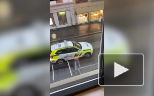 В Осло мужчина с ножом напал на полицейский патруль