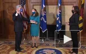 Харрис привела к присяге нового министра юстиции США