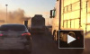 Видео: на КАД в районе Колпино горит "ГАЗель"