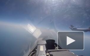 Российские Су-27 перехватили бомбардировщики США над Балтикой