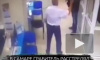 Видео: в Самаре грабитель расстрелял охранника банка и вынес 5 миллионов 