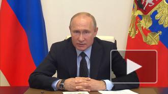 ФОМ: 56% россиян доверяют Путину