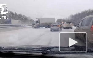 Под Екатеринбургом в пяти ДТП столкнулись 13 автомобилей