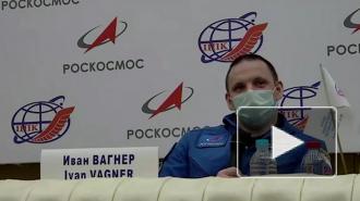 Космонавт Вагнер отметил юбилей на МКС тортиком