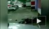 Опубликовано видео с места убийства подростка в ТЦ в Москве