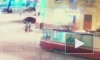 Появилось видео, как водитель сбил выходившего из трамвая 12-летнего петербуржца