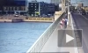 В Петербурге мужчина прыгнул в воду с Кантемировского моста
