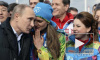 Беременная Исинбаева пошепталась с Путиным перед открытием Олимпиады в Сочи 2014