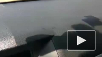 На видео попала затопленная улица в Петербурге из-за испытания теплосетей