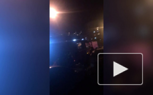 На Кантемировской улице вспыхнуло ярким пламенем такси 