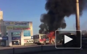 Страшное видео из Уфы: дотла выгорел пассажирский автобус