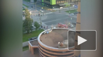 Видео: на проспекте Королева тушили ирландский паб