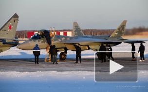 Первый серийный Су-57 ВКС России показали на видео