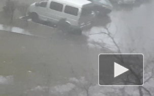 Ураган в Москве: 17 человек пострадали, есть погибшие