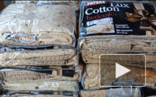 Контрабандисты пытались провезти под видом стекловолокна покрывала и наволочки
