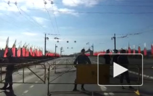 Петербуржцев не пускали на парад