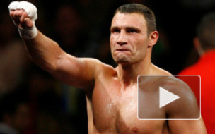 Кличко облили из огнетушителя