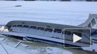 Судно "Академик Якутин" частично затонуло в Волховском районе