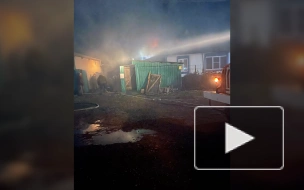 В Челябинской области автоинспекторы спасли женщину из горящего частного дома