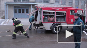 Горящий в Северодвинске подводный атомный крейсер приказано затопить Горящий в Северодвинске подводный атомный крейсер приказано затопить
