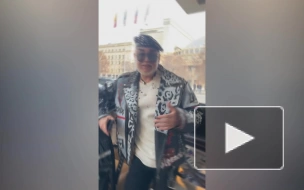 Филипп Киркоров записал видео на фоне театра оперы в Новосибирске