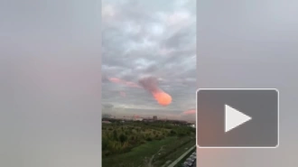 В небе над Петербургом появилась облако-метеор