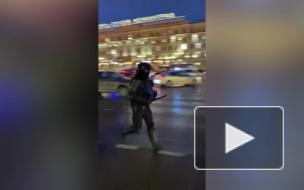 Женщину, пострадавшую от удара полицейского на акции в Петербурге, перевели в реанимацию