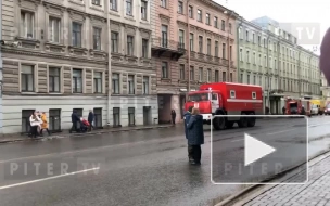 В здании СПбГУПТД на Вознесенском вспыхнул пожар