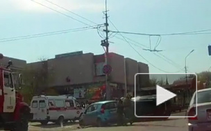 Смертельное видео из Омска: легковушка вылетела на тротуар