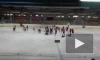 В Новокузнецке хоккеисты устроили массовую драку на льду 