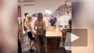 Богатые туристы и российские модели закатили вечеринку на вилле вопреки пандемии