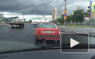 «Хромающая» Lada, удирающая с места аварии, попала на видео