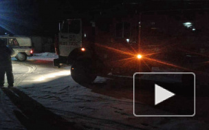 Под Свердловском спасли двух юных рыбаков на льдине