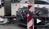 Видео: В Москве автоледи на иномарке влетела в остановку с людьми 