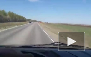 Водитель скорой помощи погиб в столкновении с грузовиком 