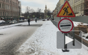 Видео: в центре Петербурга перекрыли Клинский проспект