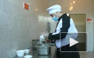 Военнослужащие Ленобласти отпраздновали Масленицу: видео