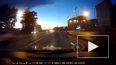 На видео попал момент столкновения грузовика с мотоциклами ...