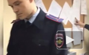 Во Владивостоке полицейские приняли участие в Mannequin Challenge