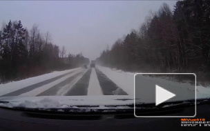 Ушёл с трассы.