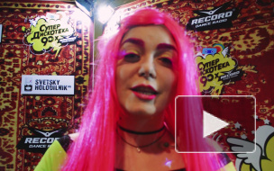 Акула добавила в новогодние поздравления ложку дегтя