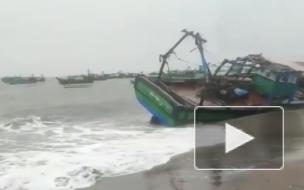 Циклон "Буреви" обрушился на побережье Шри-Ланки