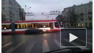 Петербургские трамваи поменяют цвет